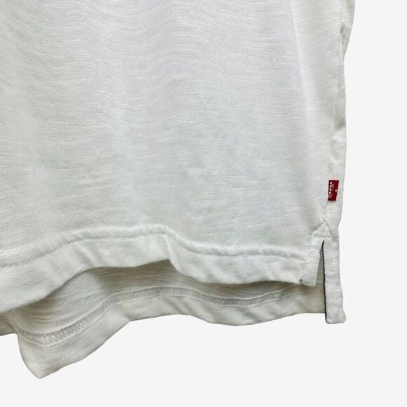 Levi’s White Lightweight Short Sleeve Pocket Tee NWT - Picture 6 of 6